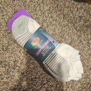 Fruit of the Loom Gray Athletic Socks Multi-Pack